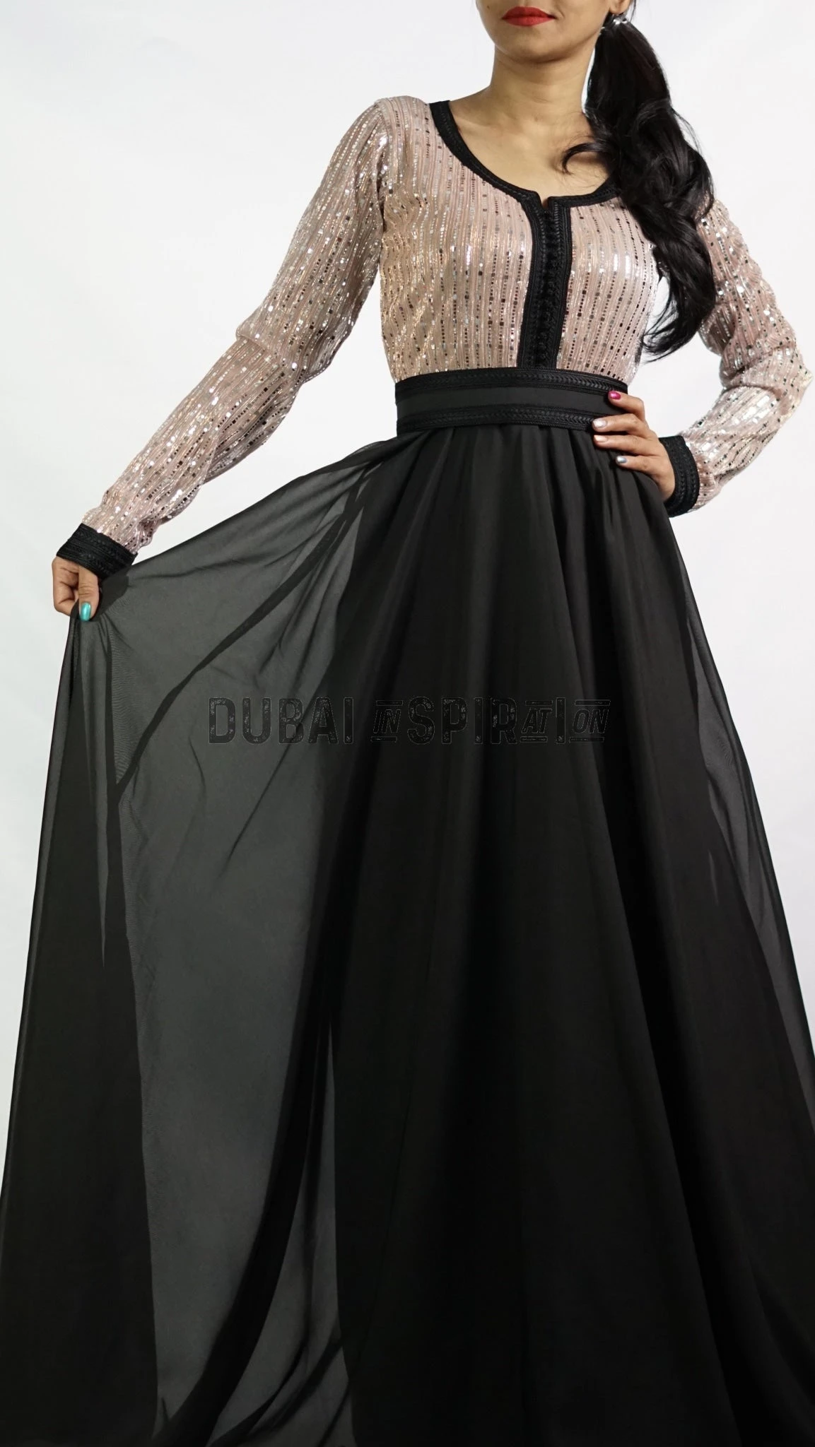Robe Nora