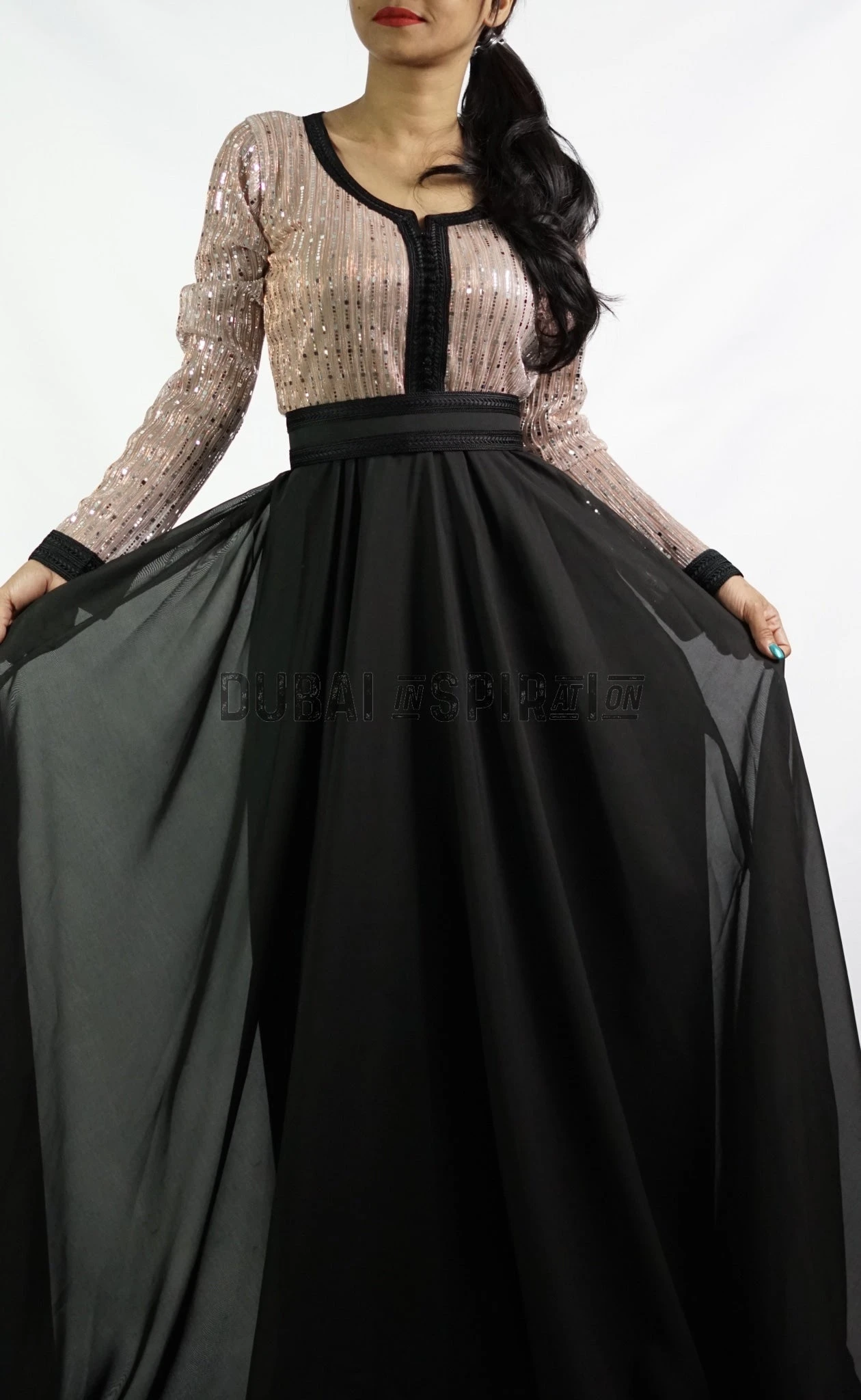 Robe Nora