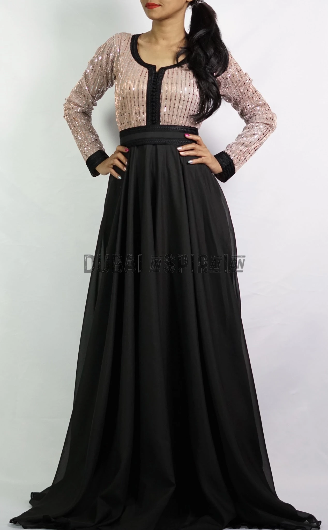 Robe Nora
